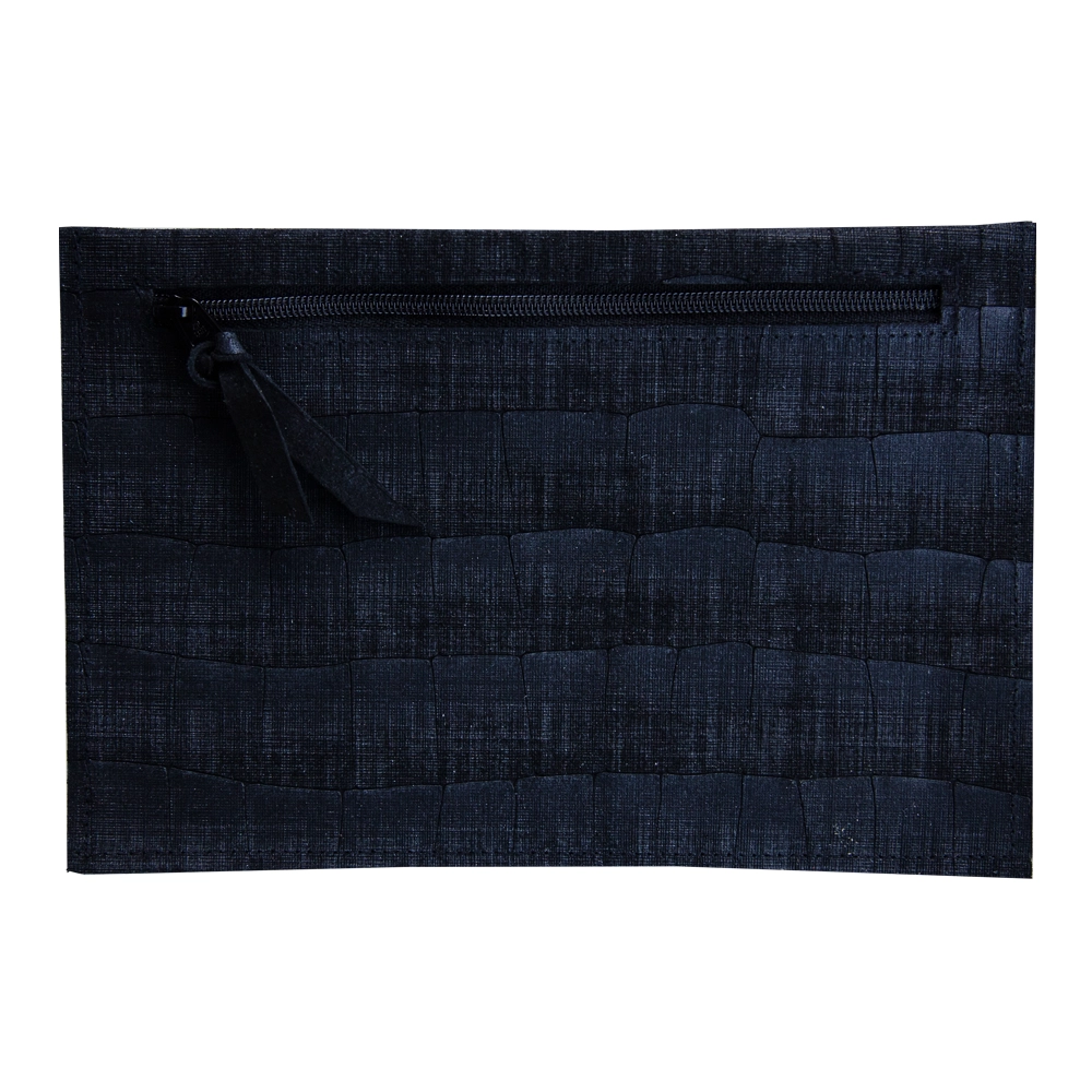 Hiilenmusta aitonahkainen clutch