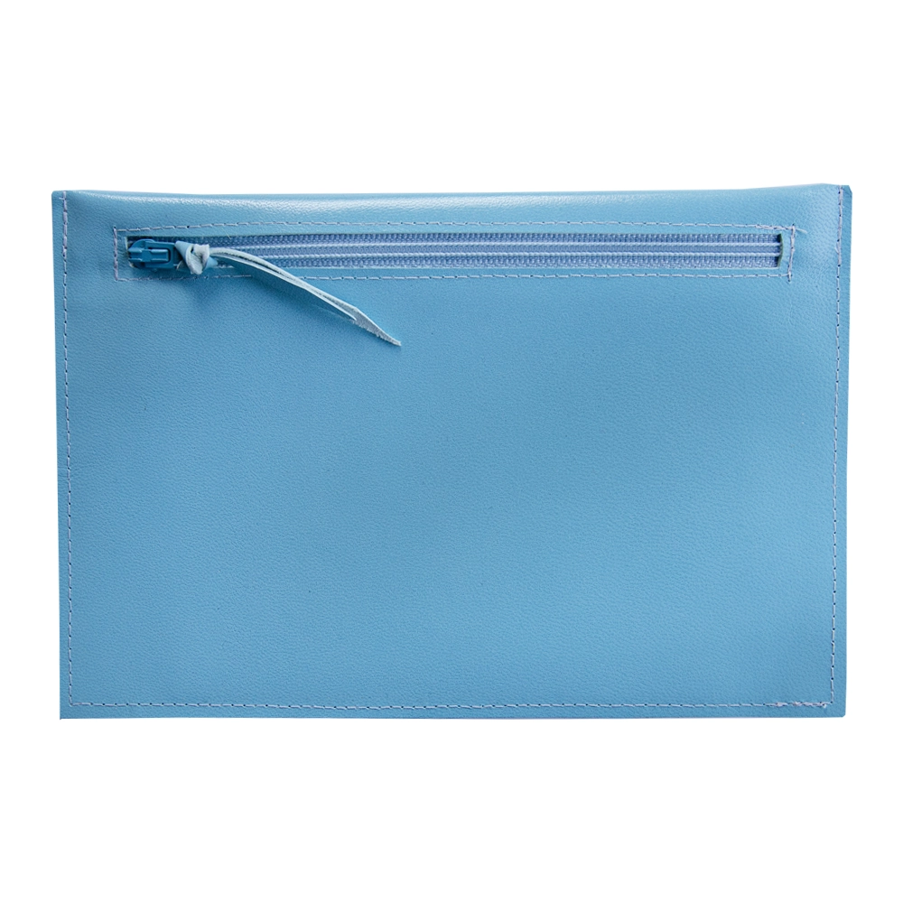 Taivaansininen clutch